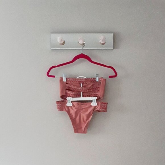 NWT Pilyq rose bandeau bikini top & bottom set, M - Picture 8 of 8
